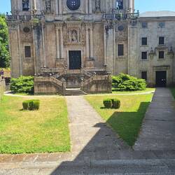 It has a monastery...yep, did a tour...photos to follow!! 😁