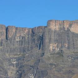 ...bis auf zwei winzige Eisbrocken aber aktuell aufgrund der Jahreszeit trocken