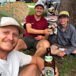 Hier haben wir den Wanderer Julian aus Schweden kennengelernt 🙂.