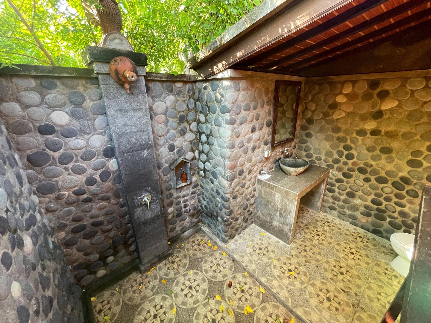 Leave our lovely outdoor shower