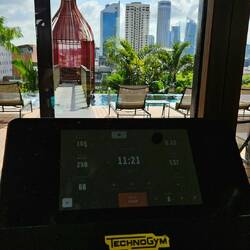 Den Tag mit einem Workout in der Fitte begonnen💪 bei so nem Ausblick geht das wie von allein.