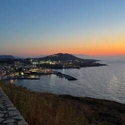 Auf dem Rückweg das beleuchtete Panormos