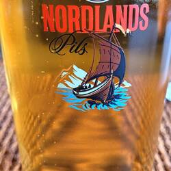 Auch das norwegische Bier schmeckt
