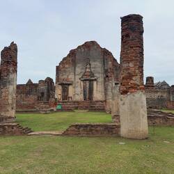 Wat Phra Si Ratana Mahathat.