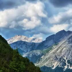 Zugspitze ahead
