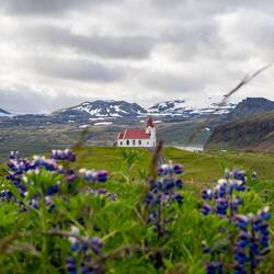 Ingjaldshóll Kirche
