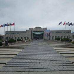 Je tenais à aller voir le musée de la guerre qui retrace l'histoire de la guerre de Corée