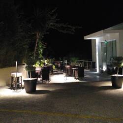Hotelrestaurant am Abend