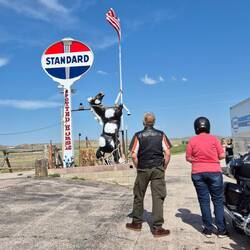 Trinkpause. Die Bar wurde quasi betr. alkoholfreie Drinks, leer gekauft.