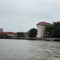 Chao Phraya Express.