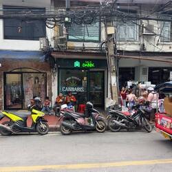 Our accommodation is located in Sala Daeng. I found the name of this cannabis shop amusing.