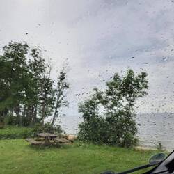 Wind und Regen am späten Nachmittag