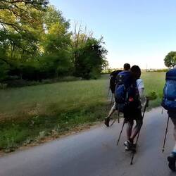 Na een nacht vol zweet genieten we van de schaduw in de ochtend