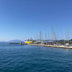 Sami. Mit der gelben Fähre kamen wir.