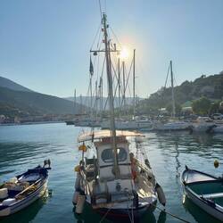 Hafen von Agia Efimia