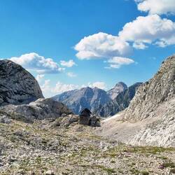 ... und dann die Berghütte Doliču auf 2'150 m.
