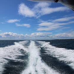 Das ideale Fahrwetter. 40 Km/h und, ganz wichtig, Autopilot zum Kurshalten.