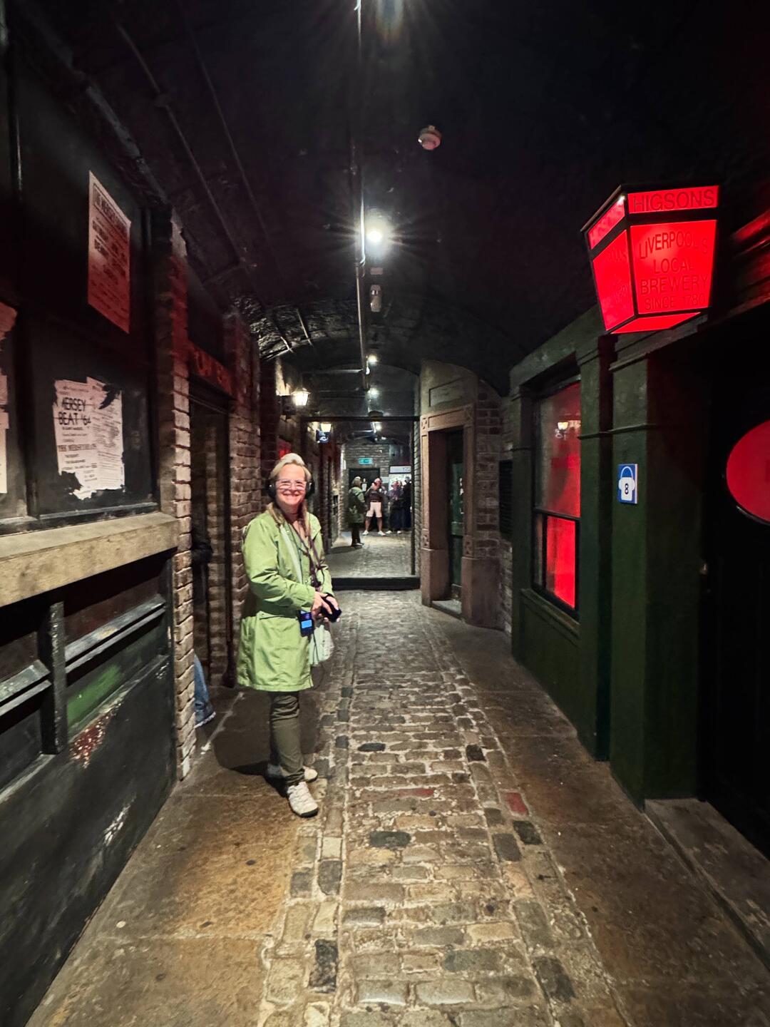 FAMOUS Matthew Street