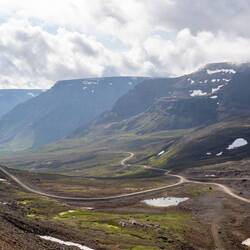 Da unten geht's runter (wieder mal)