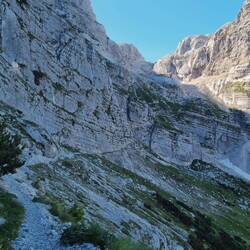Blick zurück zur Hütte Doliču