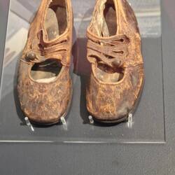 The shoes of the unknown child.