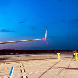 Early-Morning-Airport-Charme