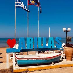 Arillas-Ankunft: Zuhause-Gefühl