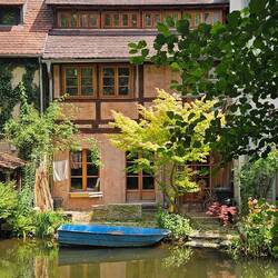Altes Gerbergebäude mit WASSERANSCHLUSS