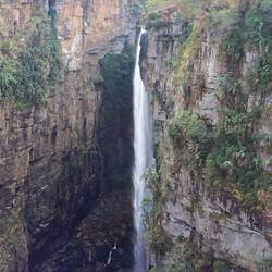 Schließlich gelangt man zur anderen Seite der Schlucht