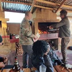 Louis lädt mich am Abend zum Braai ein...