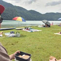 Mittagspause am See