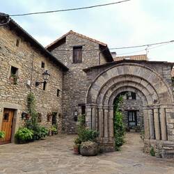 Arco Pórtico de San Miguel de Jánovas