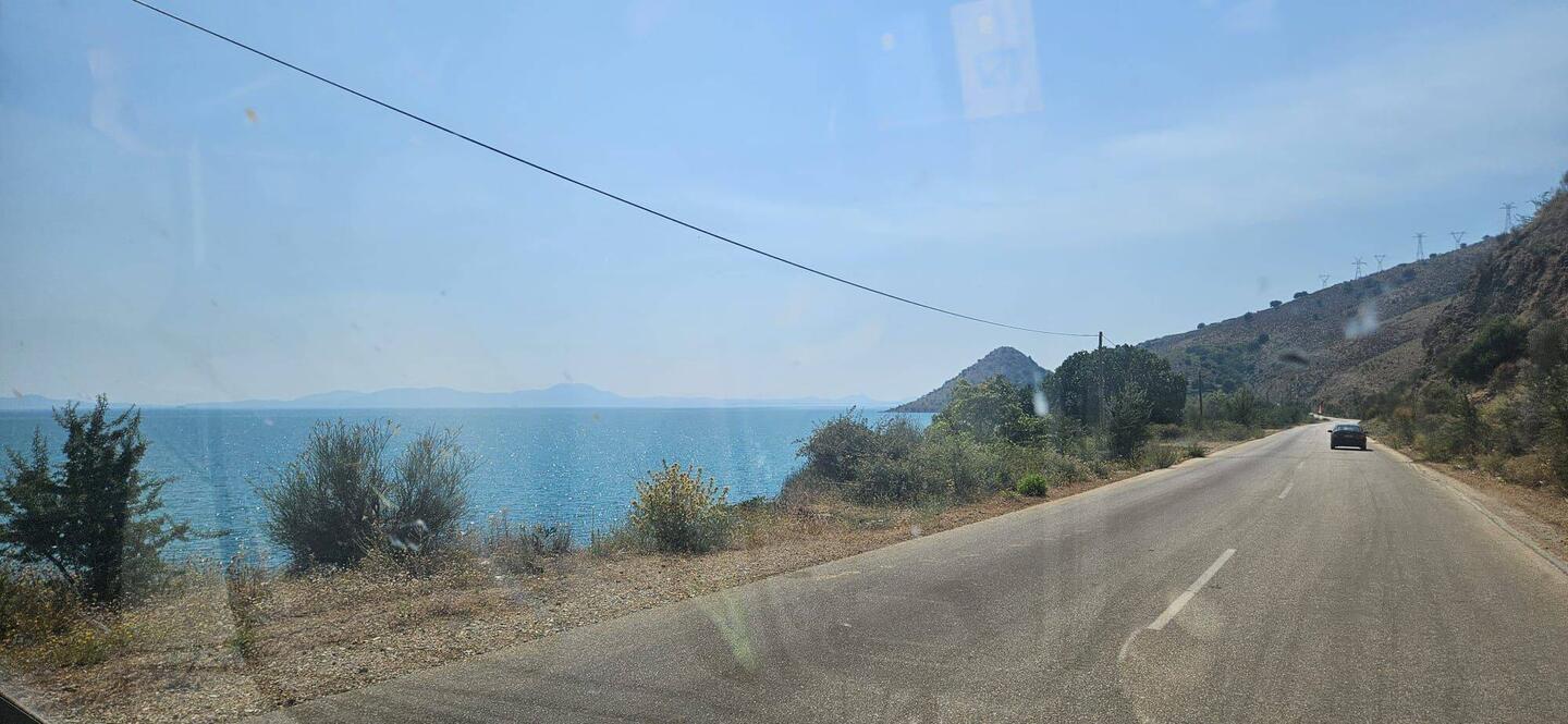 Die Insel im Hintergrund ist Korfu
