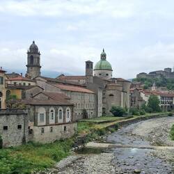 Het stemmige Pontremoli.