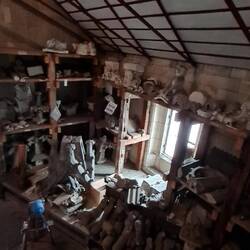 alte Fundstücke im Turm