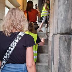 Ab 140cm braucht man keine gelbe Weste