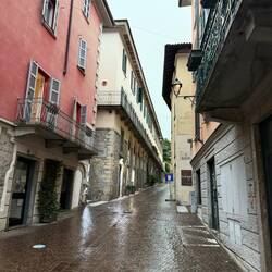 Rainy Lecco