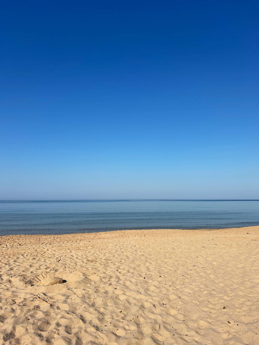 Morgendliche Ruhe am Strand