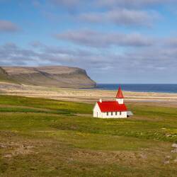 Breiðavik Kirche