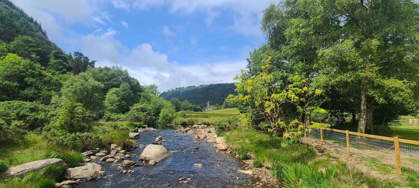 When we were here 15 years ago, April & rainy. Stunning today.