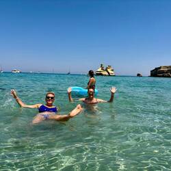 dank KI schauts nach wenig Menschen aus