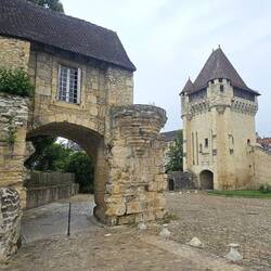 Das mittelalterliche Porte du Croux