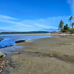 Tonguin Beach