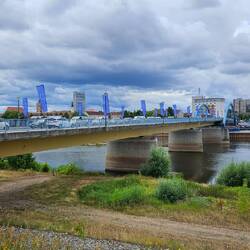 Grenze mit Blick nach Frankfurt