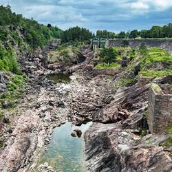 Das trockene Flussbett der einst gewaltigen Trollhättan-Fälle