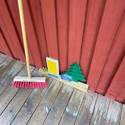 Sogar die Wichtel müssen ihre Schuhe vor der Tür stehen lassen