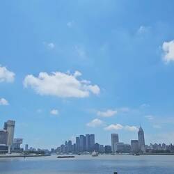 Dans la courbure de la rivière Hangpu