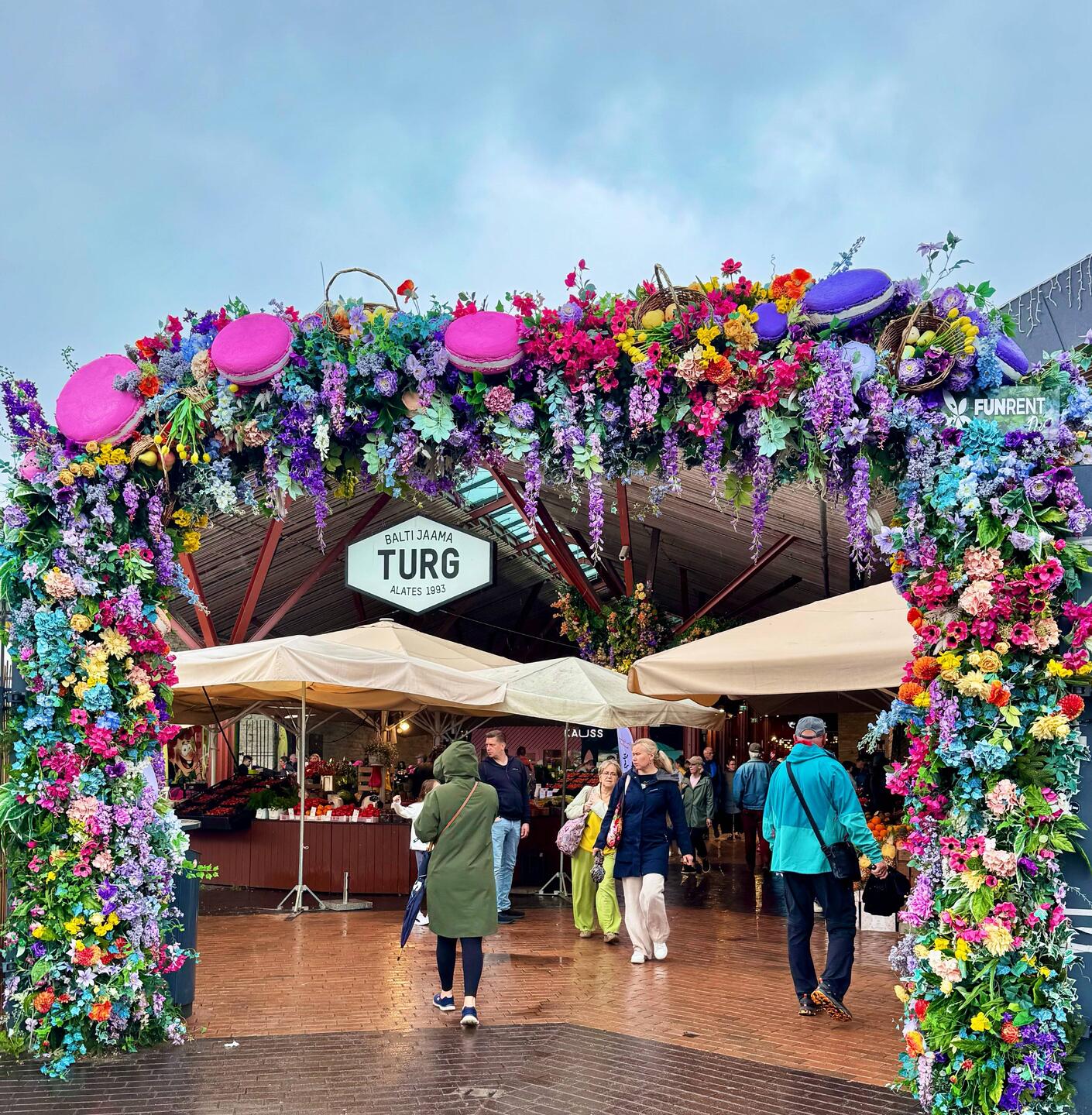 Eingang Markthalle +Kreativ-City