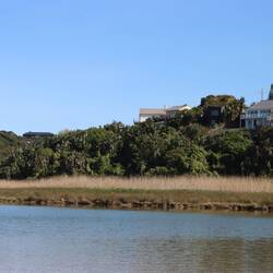 Die kleine Stadt Chintsa liegt direkt an der gleichnamigen Flussmündung...