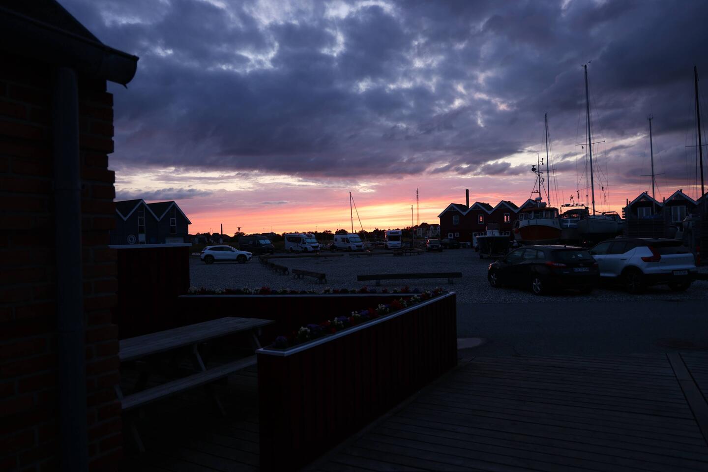 Was ein Abendhimmel. Und auf dem Kattegat soll am nächsten Tag Sturm aufziehen.